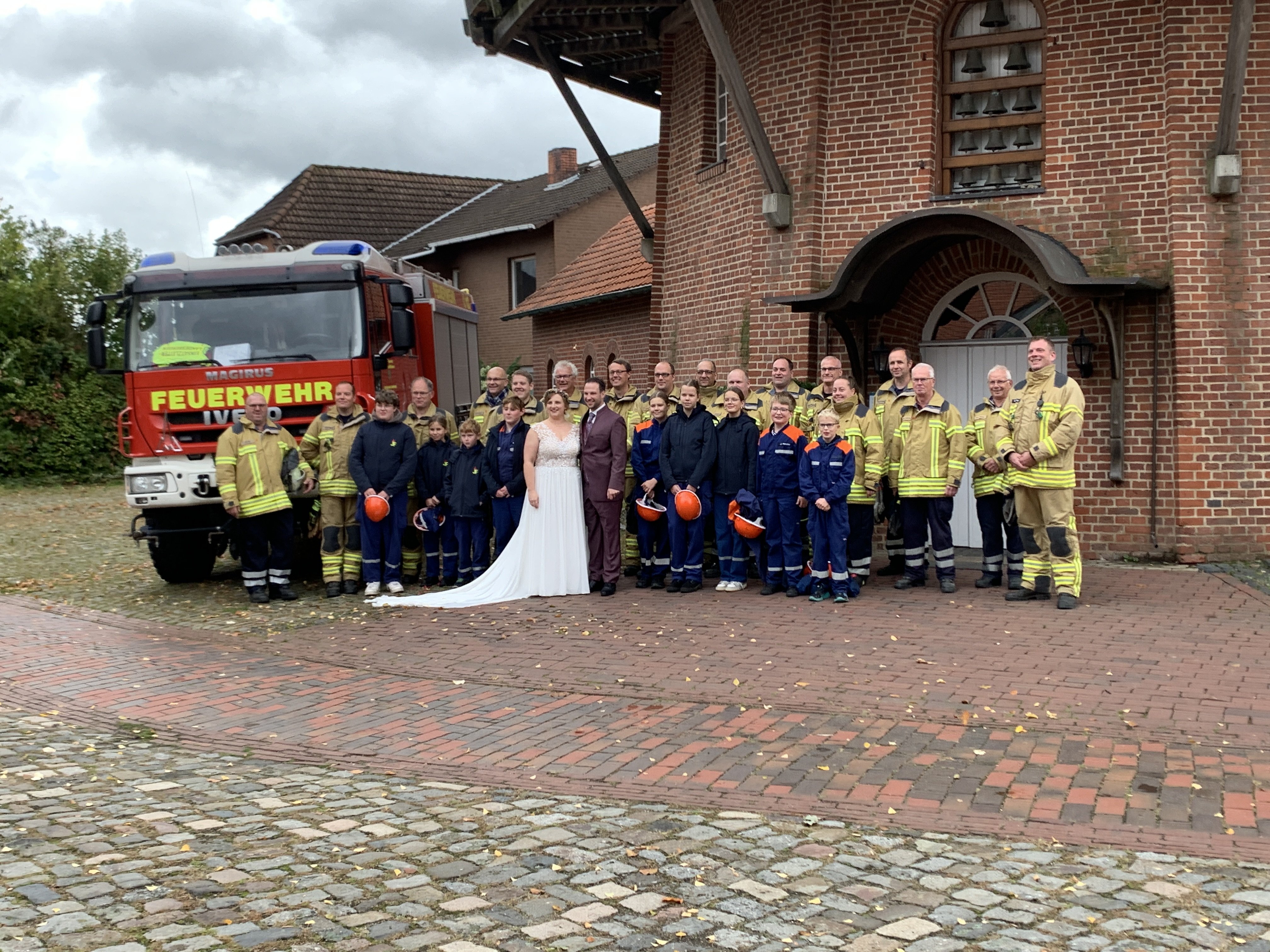 Ereignis%202025-10-04%20Hochzeit%20Noreen%20Barg%20%283%29 Ereignis%202025-10-04%20Hochzeit%20Noreen%20Barg%20%283%29